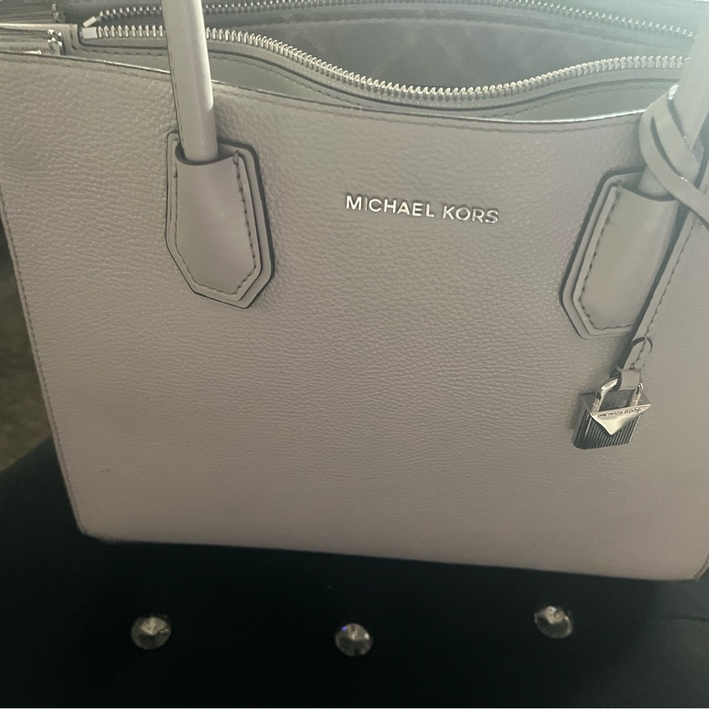 Michael Kors Large Mercer Bag-Grey